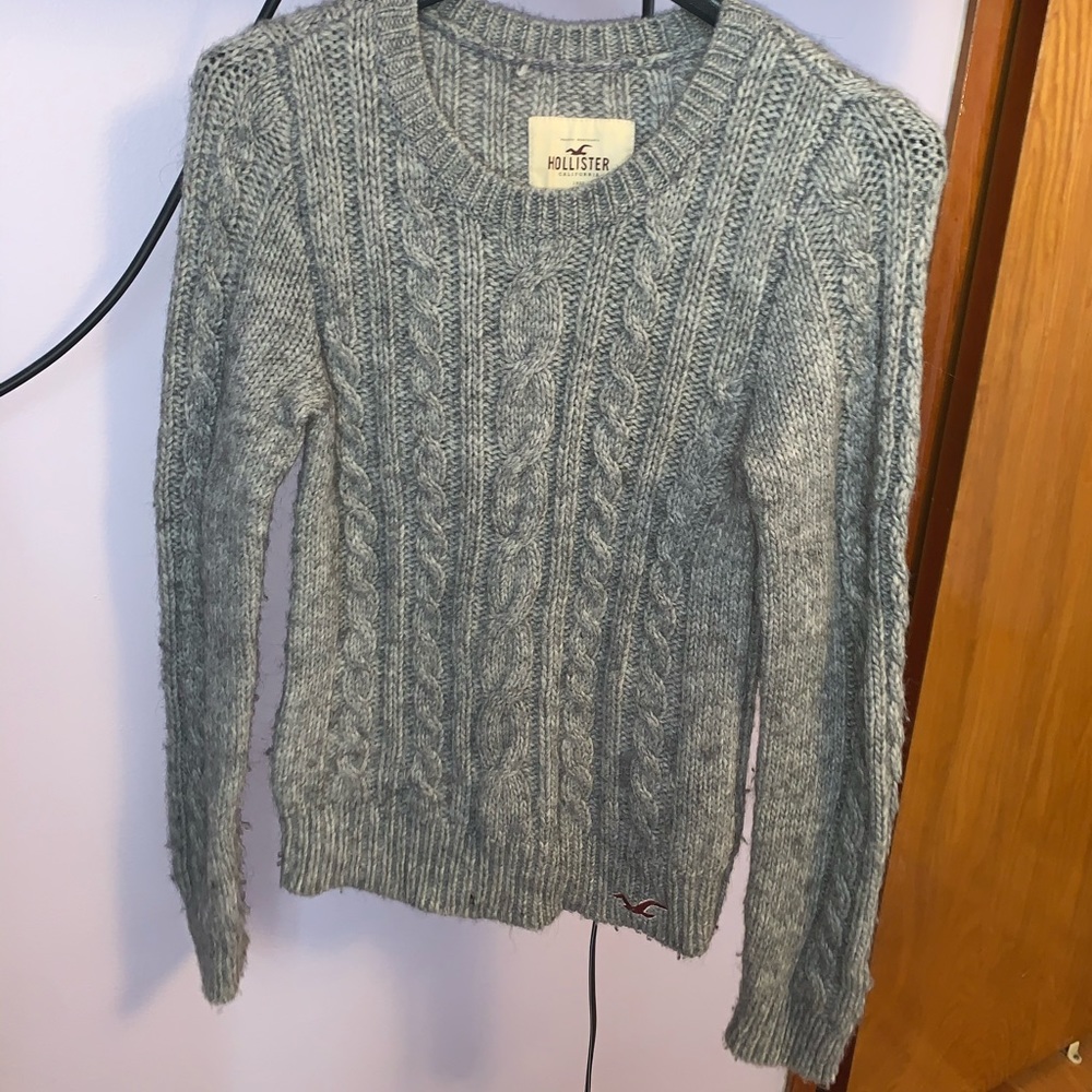 Grey Hollister Sweater Shirt
